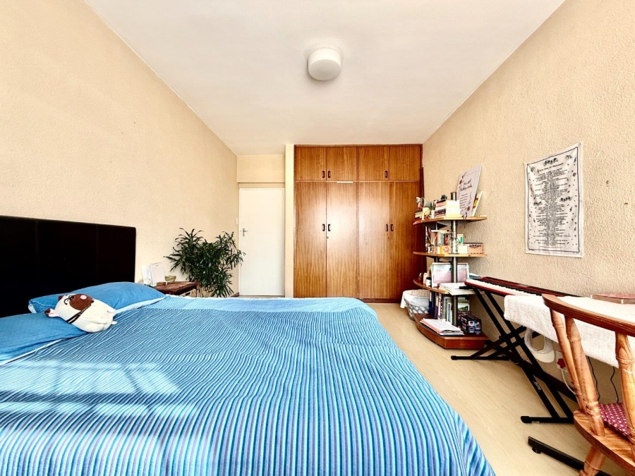 2 Bedroom Property for Sale in Harfield Village Western Cape